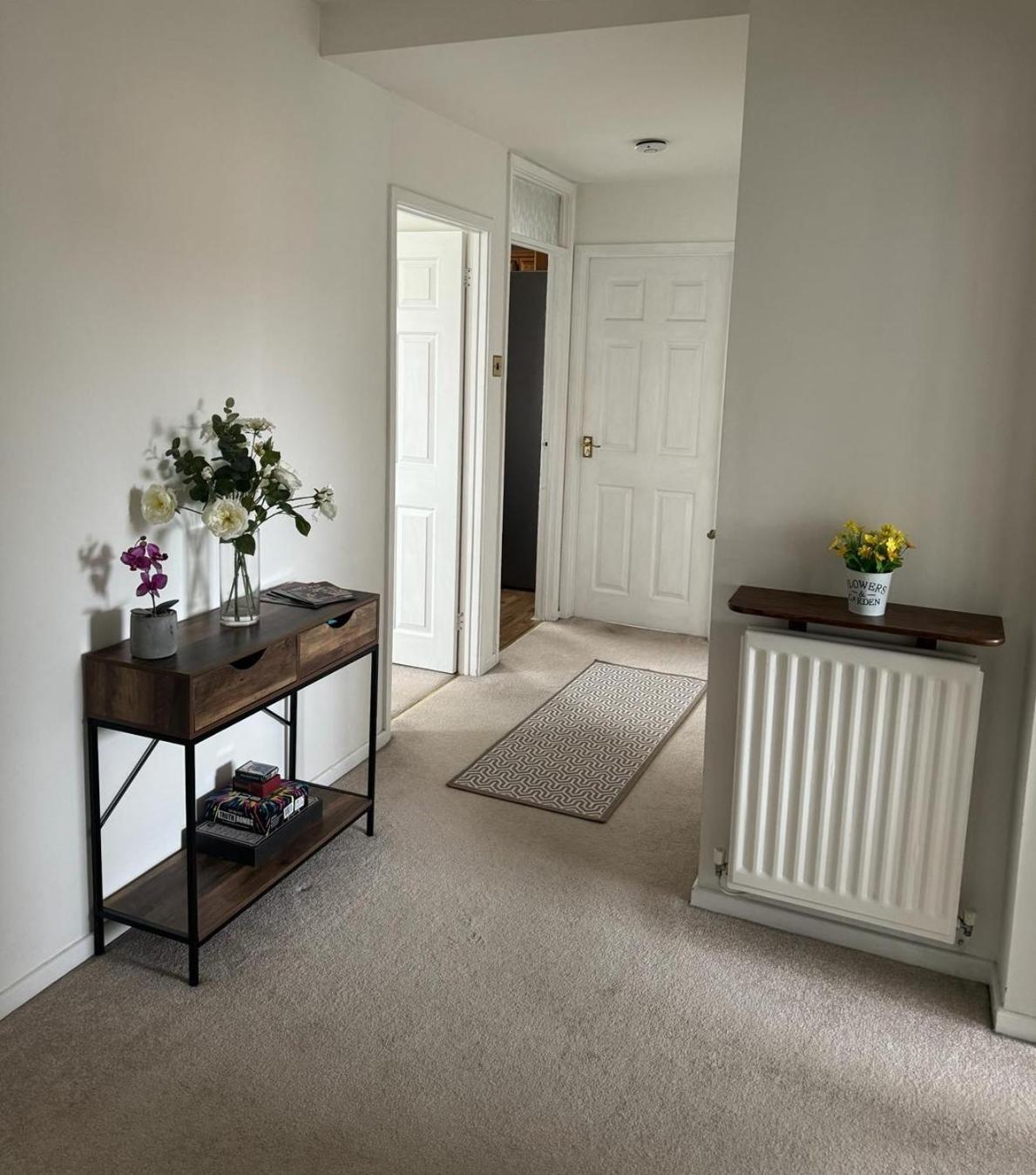 Stratford Upon Avon: 2 Bed Town Centre Apartment, Parking For One Car Esterno foto