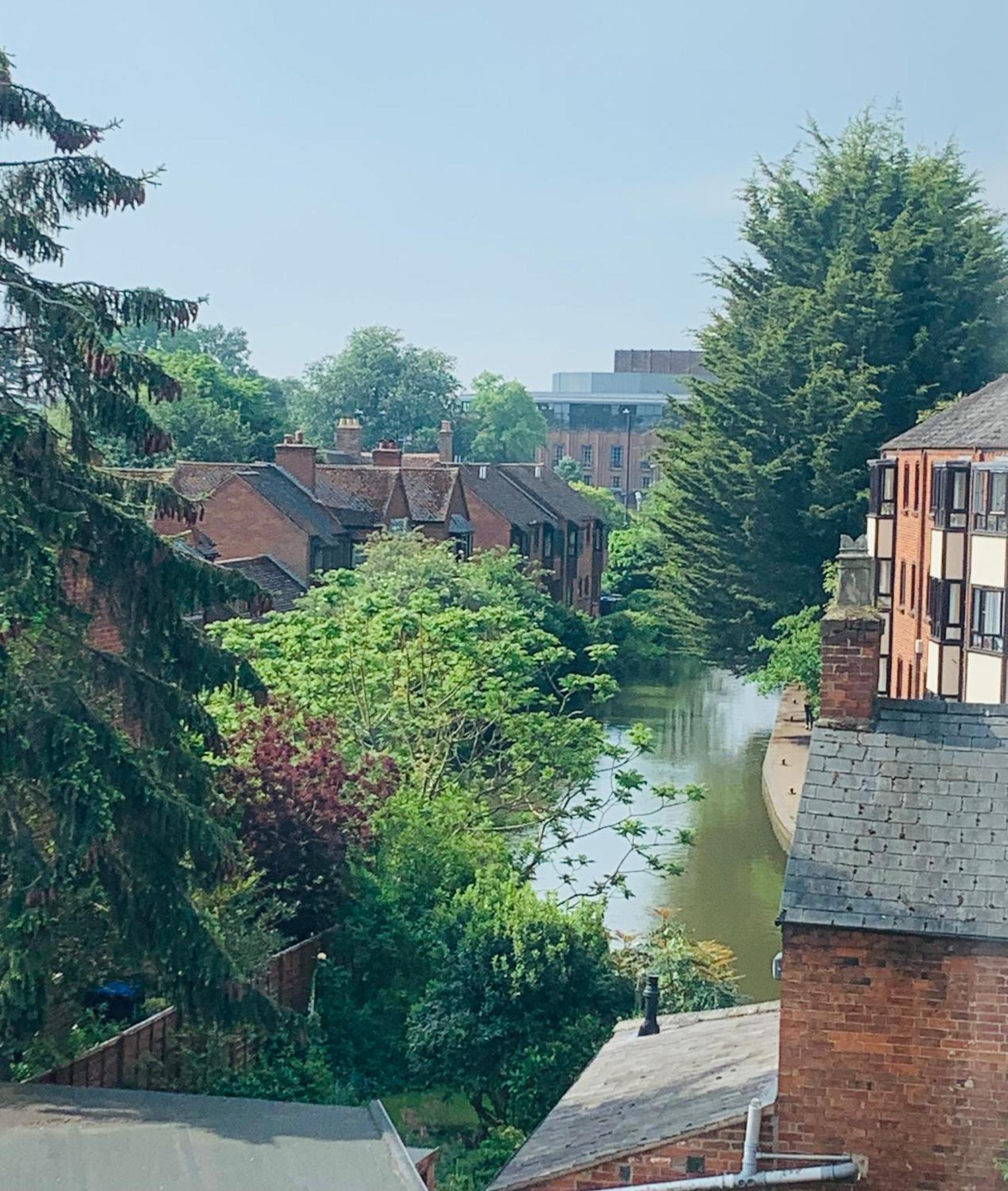 Stratford Upon Avon: 2 Bed Town Centre Apartment, Parking For One Car Esterno foto